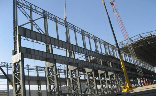 选择格尔木钢结构厂家需关注的五大核心要素